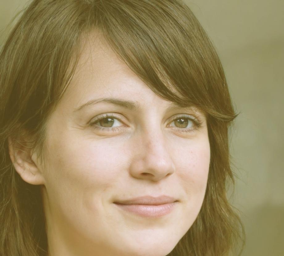 Saoirse Halversen, yoga and meditation integration teacher